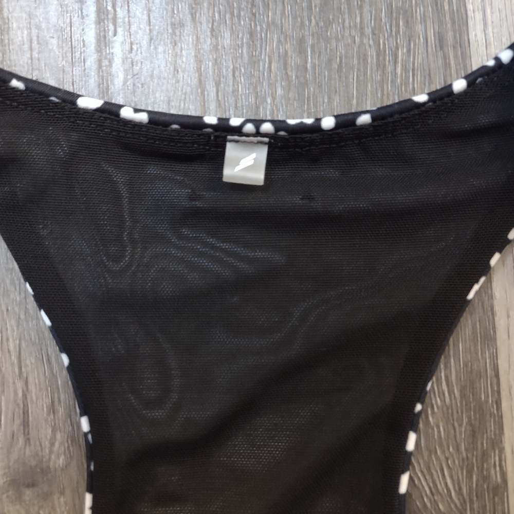 DOYOUEVEN Black and White Speckled Sports Bra - Picture 5 of 9